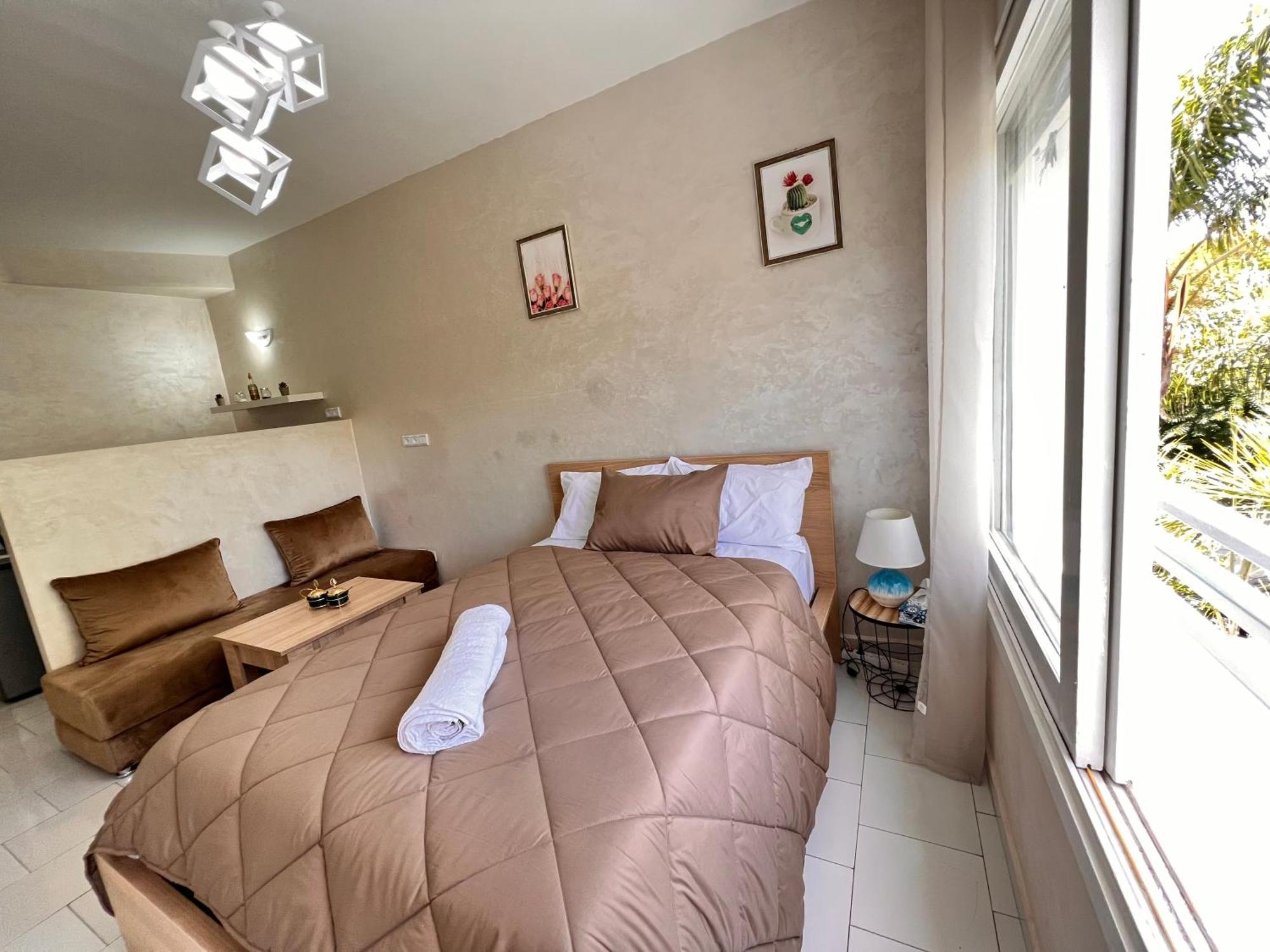 Studio De Charme Renove - Fibre- Centre Rabat Extérieur photo